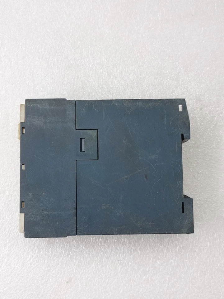 Siemens 7PU4020-3AN20 Time Relay On Delay AC 220/240V 50/60Hz Made-Germany